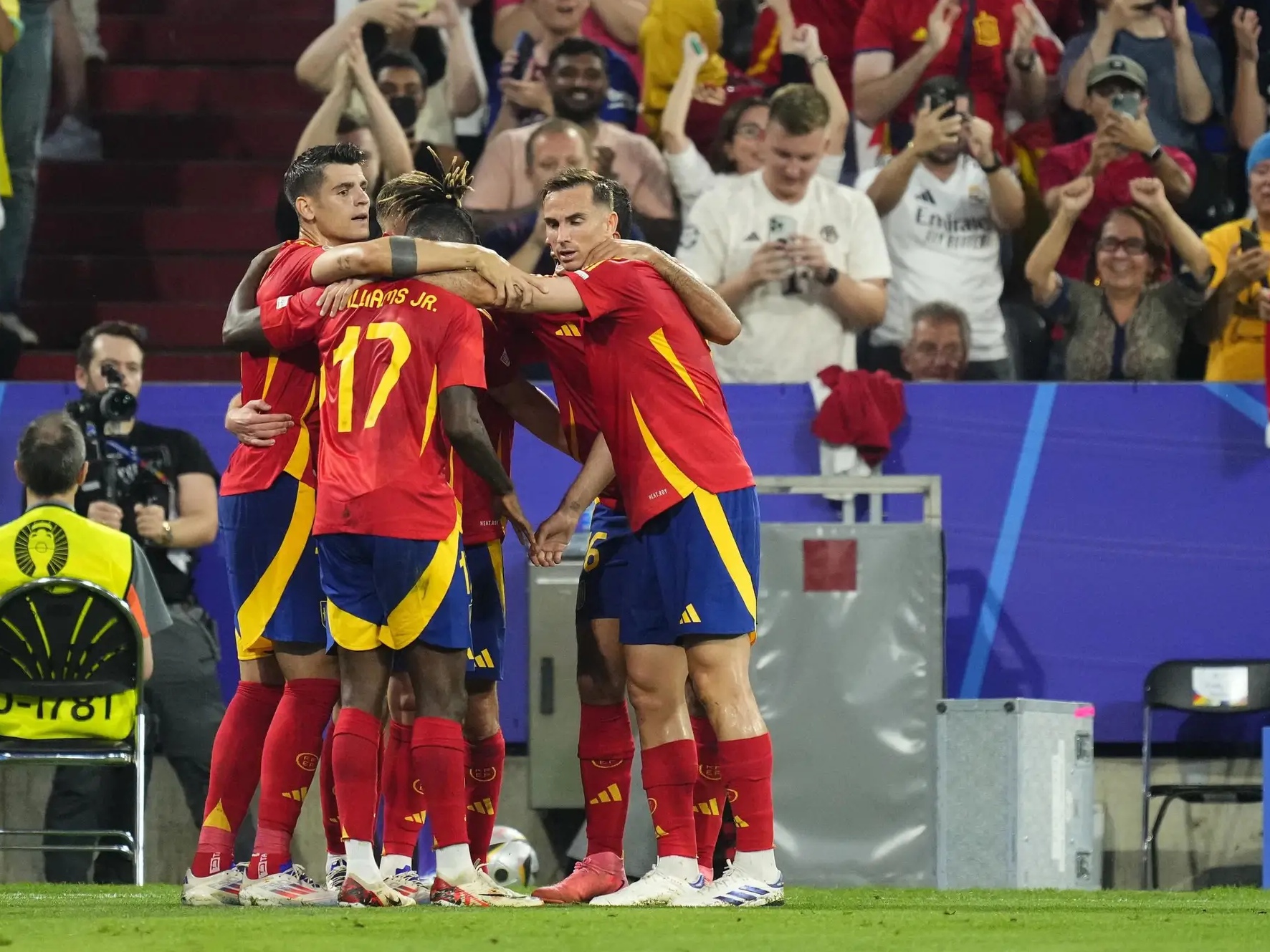 江南体育-最新比分！欧洲国家足球团体赛直播