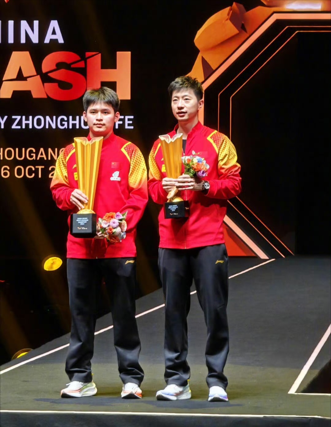 精神抖擞精神 精神抖擞精神